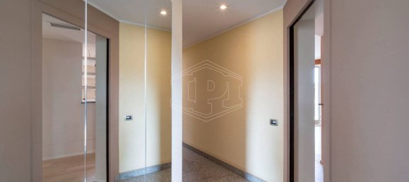 3 rooms Apartment in Turin, Italy No. 305501 34