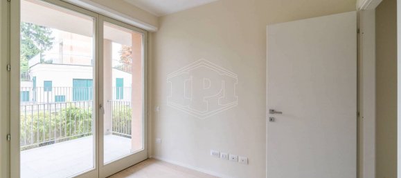 3 rooms Apartment in Turin, Italy No. 305501 30