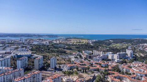 720m² Land in Oeiras, Portugal No. 133431