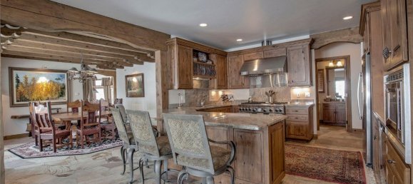 4 bedrooms Commercial property in Breckenridge, USA No. 105 15