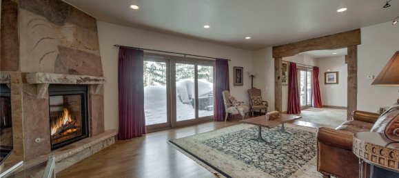 4 bedrooms Commercial property in Breckenridge, USA No. 105 19