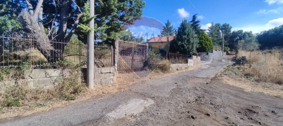 1078m² Land in Belpasso, Italy No. 295057 3