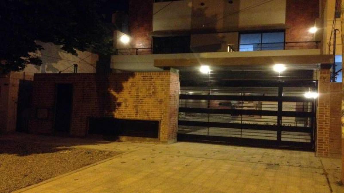 Casa T2 em Quilmes, Argentina N.º 6084