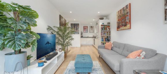 1 bedroom Apartment in London, United Kingdom No. 4599 8