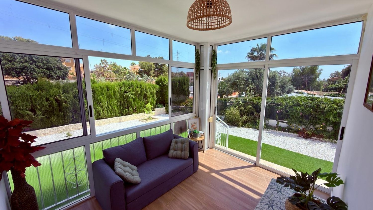 168m² villa à vendre à San Vicente del Raspeig, Alicante, Valencian Community, Spain № 366278