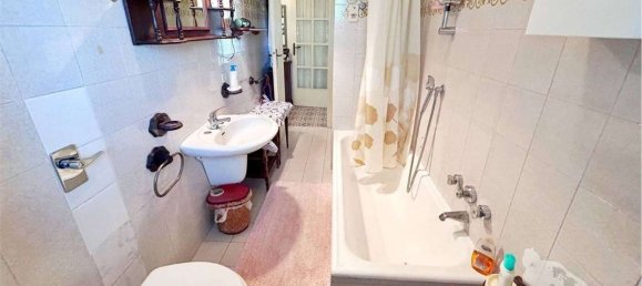 5 rooms Apartment in Forte dei Marmi, Italy No. 205555 11