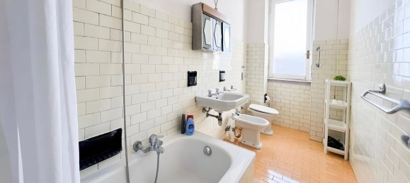 3 rooms Apartment in Milan, Italy No. 239886 26