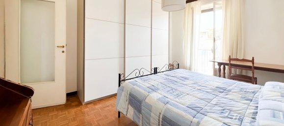 3 rooms Apartment in Milan, Italy No. 239886 16