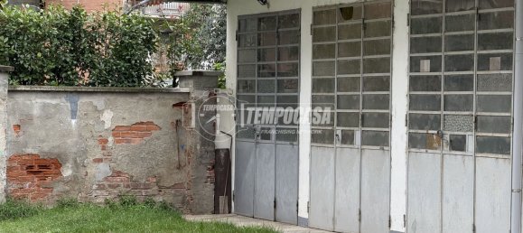 16m² Garage in Rivoli, Italy No. 328704 4