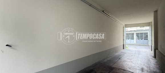 16m² Garage in Rivoli, Italy No. 328704 2