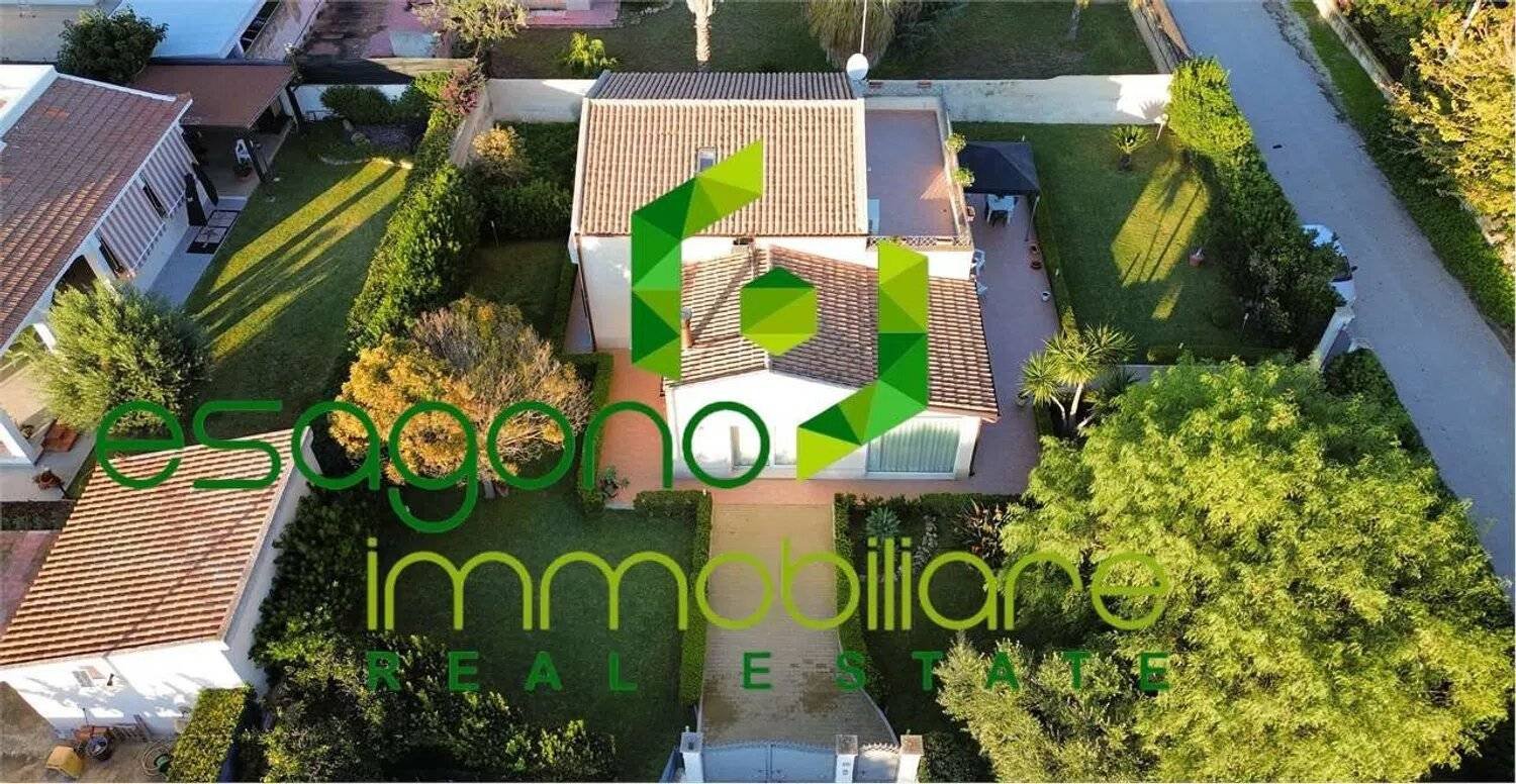 7 غرف نوم فيلا في Syracuse, Italy رقم 353454