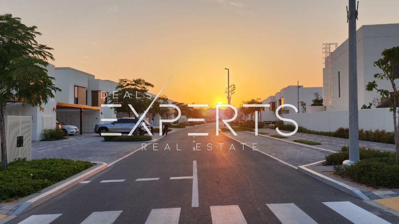 3 bedrooms Townhouse in Yas Island, UAE No. 66277