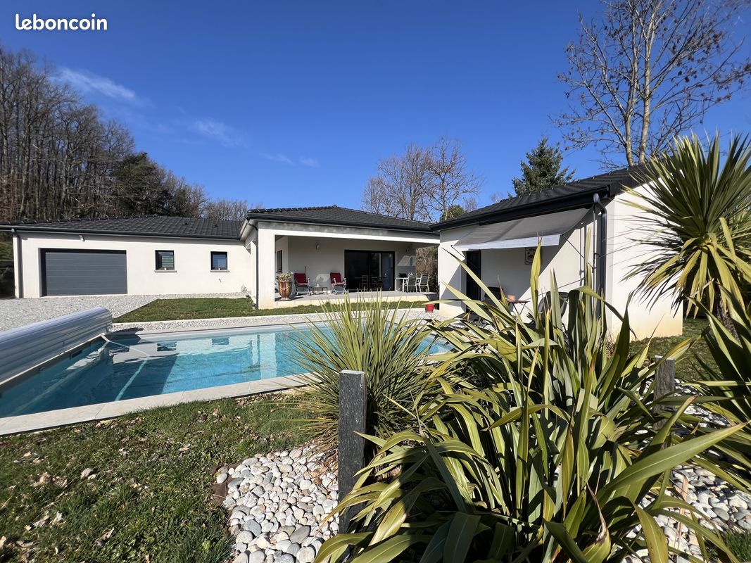 3 chambres Maison à Alboussière, France No. 195314