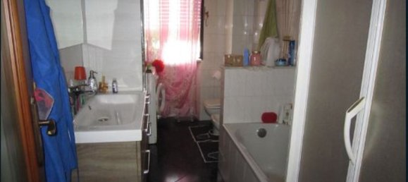 3 rooms Apartment in Villastellone, Italy No. 277402 5