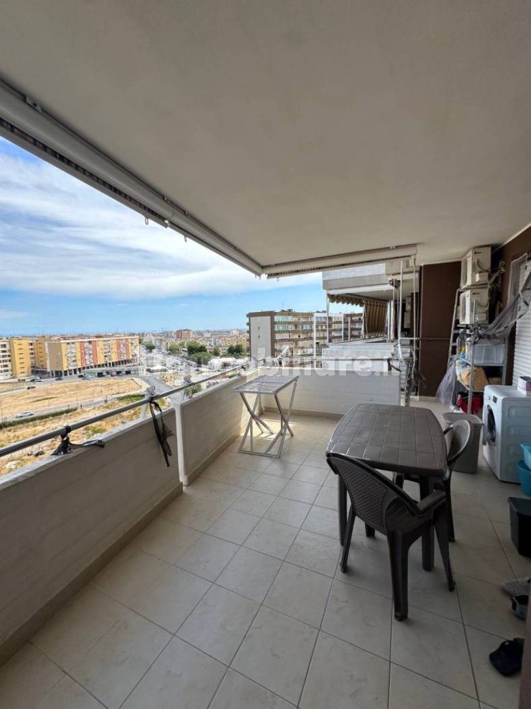 Apartamento T2 em Bari, Italy N.º 284592