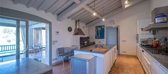 18 rooms House in Perugia, Italy No. 307625 17