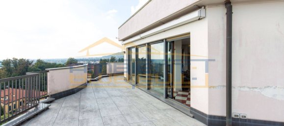 3 bedrooms Penthouse in Merate, Italy No. 75176 4