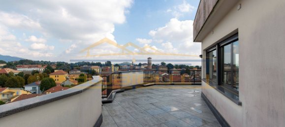 3 bedrooms Penthouse in Merate, Italy No. 75176 40