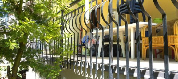 4 Schlafzimmer Wohnung in Montecorvino Pugliano, Italy, Nr. 273376 10