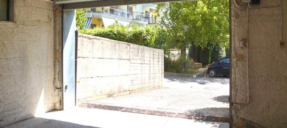 4 Schlafzimmer Wohnung in Montecorvino Pugliano, Italy, Nr. 273376 26