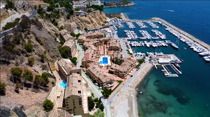 4 bedrooms Apartment in Altea, Spain No. 285409