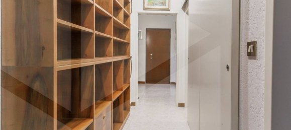 3غرفة شقة في Milan, Italy رقم 242066 27