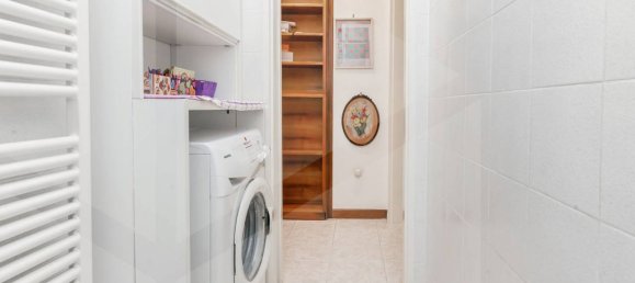 3غرفة شقة في Milan, Italy رقم 242066 15