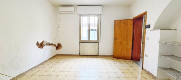 Casa T4 em Prato, Italy N.º 323167 9