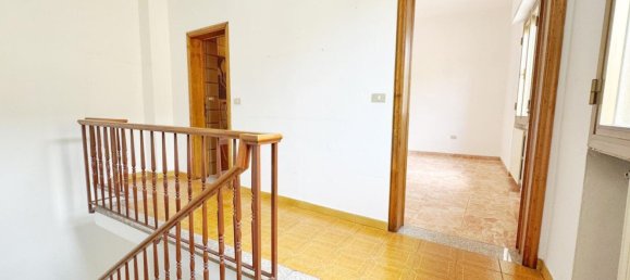 Casa T4 em Prato, Italy N.º 323167 19