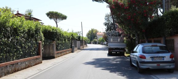 4 bedrooms Villa in Forte dei Marmi, Italy No. 179342 17