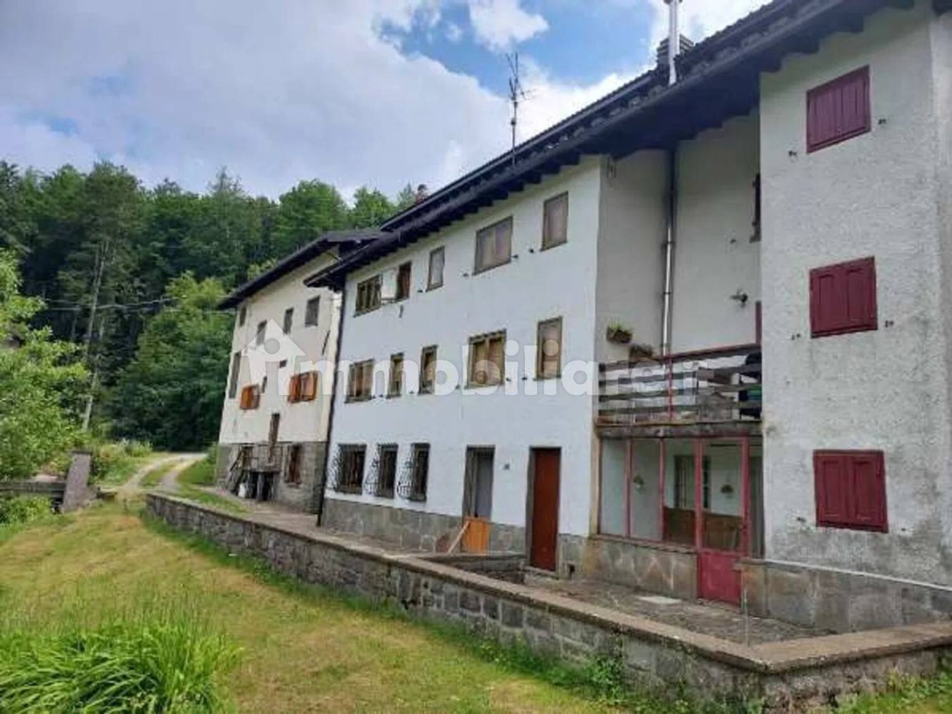 6 bedrooms Apartment in Abetone Cutigliano, Italy No. 351008