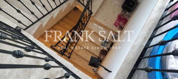 3 Schlafzimmer Maisonette-Wohnung in Mellieha, Malta, Nr. 2197 5