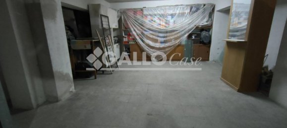 34m² Garage in Rende, Italy No. 39466 2