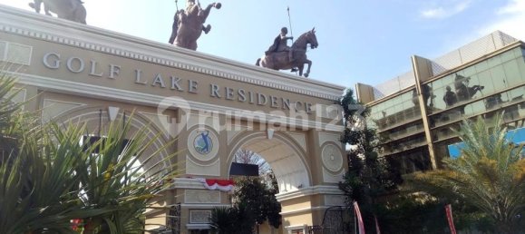 6 bedrooms House in Cengkareng, Indonesia No. 2624 2