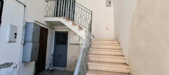 2 bedrooms Villa in Valsamoggia, Italy No. 320827 4