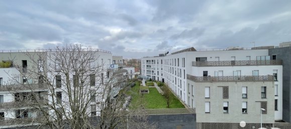 3 rooms Apartment in Nanterre, France No. 170410 15