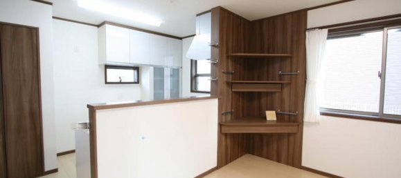 3 bedrooms House in Chiba, Japan No. 673 2