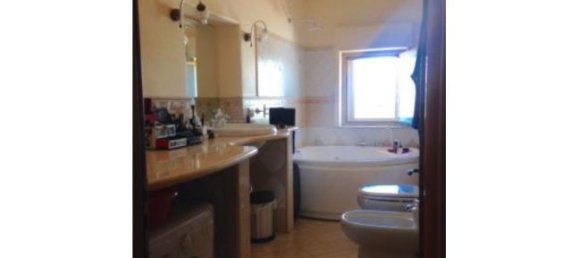 2 rooms Apartment in Valverde, Italy No. 314813 4