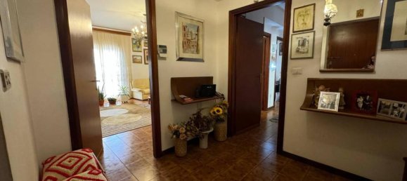 5-salle Appartement à Marsala, Italy No. 42646 2