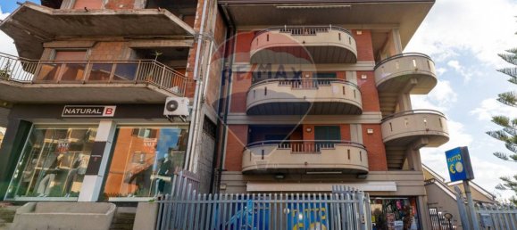 3 Schlafzimmer Wohnung in Adrano, Italy, Nr. 170716 4