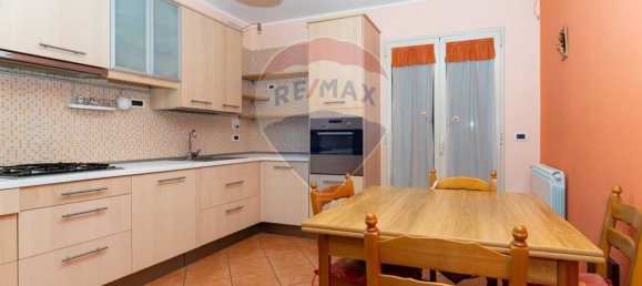 3 Schlafzimmer Wohnung in Adrano, Italy, Nr. 170716 17