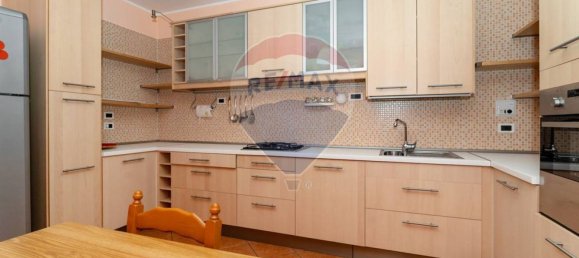 3 Schlafzimmer Wohnung in Adrano, Italy, Nr. 170716 19