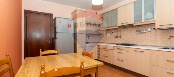 3 Schlafzimmer Wohnung in Adrano, Italy, Nr. 170716 18
