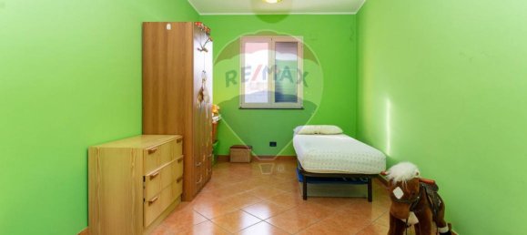 3 Schlafzimmer Wohnung in Adrano, Italy, Nr. 170716 43