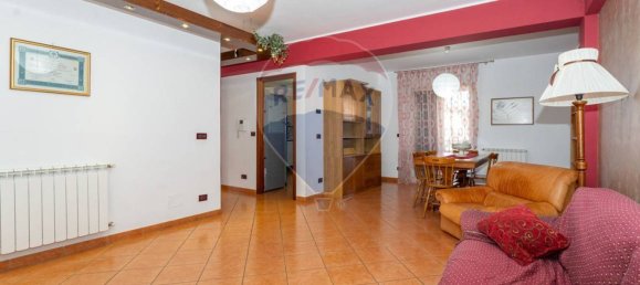 3 Schlafzimmer Wohnung in Adrano, Italy, Nr. 170716 22