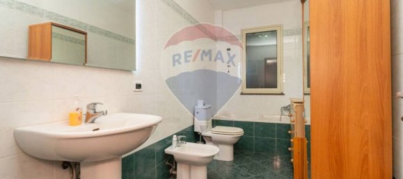 3 Schlafzimmer Wohnung in Adrano, Italy, Nr. 170716 36