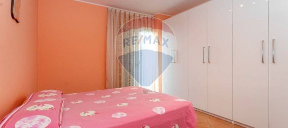 3 Schlafzimmer Wohnung in Adrano, Italy, Nr. 170716 45