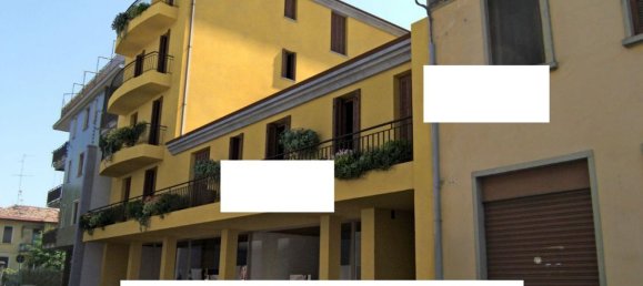 77m² Commercial property in San Giuliano Milanese, Italy No. 111407 10