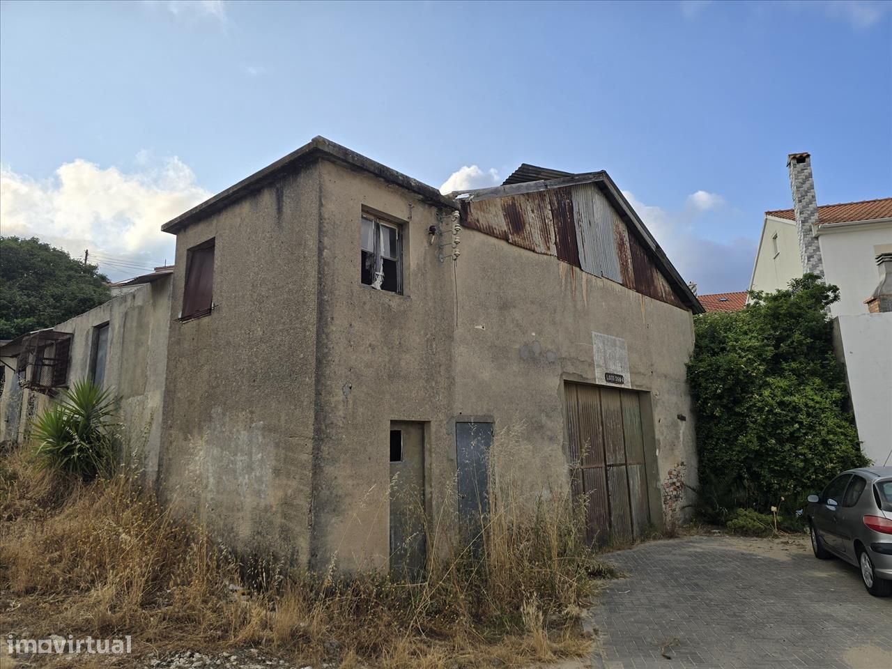 Grundstück in Amadora, Portugal 700m², Nr. 245879