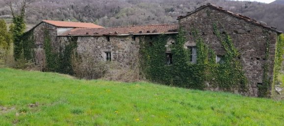 8 Schlafzimmer Haus in Varese Ligure, Italy, Nr. 363114 15